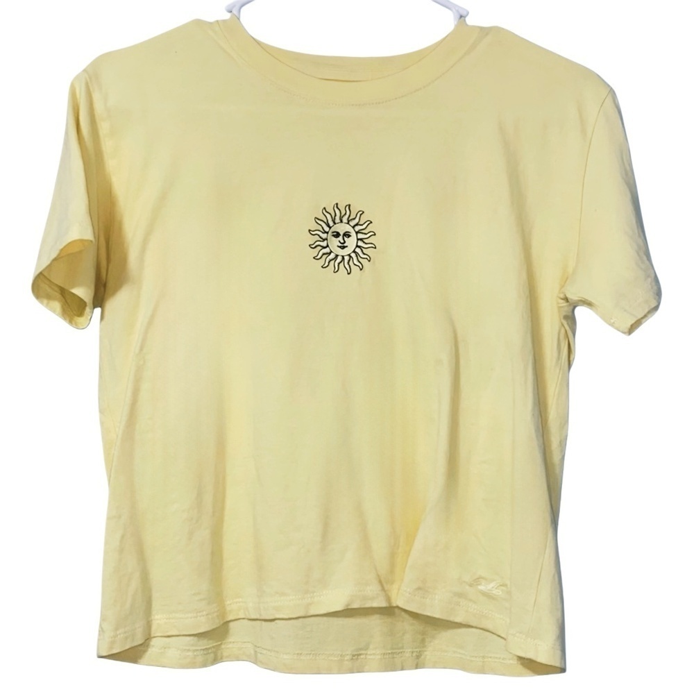 (NWOT) Hollister Sun Embroidered Baby Tee | Yellow Crop Top - XS